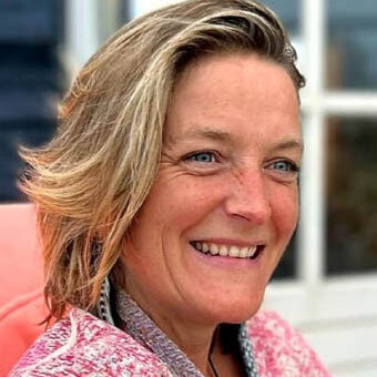 julia vriends